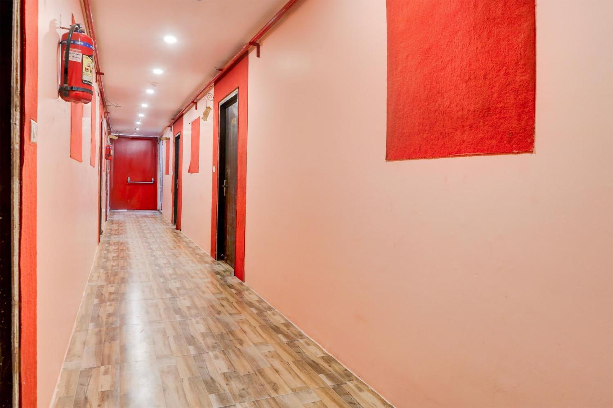 Super Hotel O S J Residency Delhi  Exterior photo